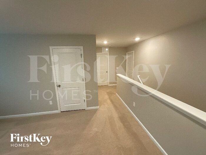 145 Preston Oak Dr - Photo 2 of 11