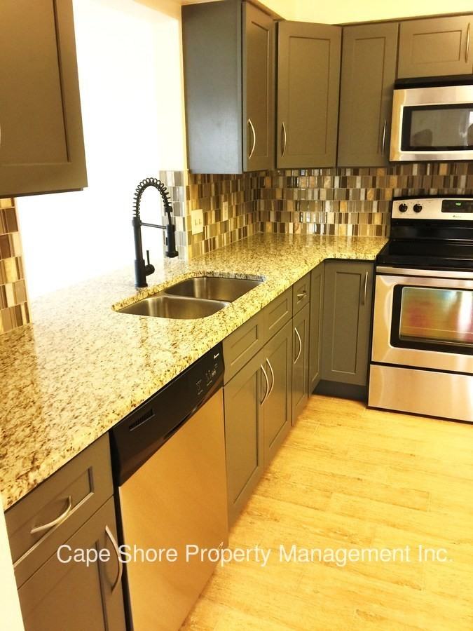 4840 Golf Club Ct - Photo 2 of 42