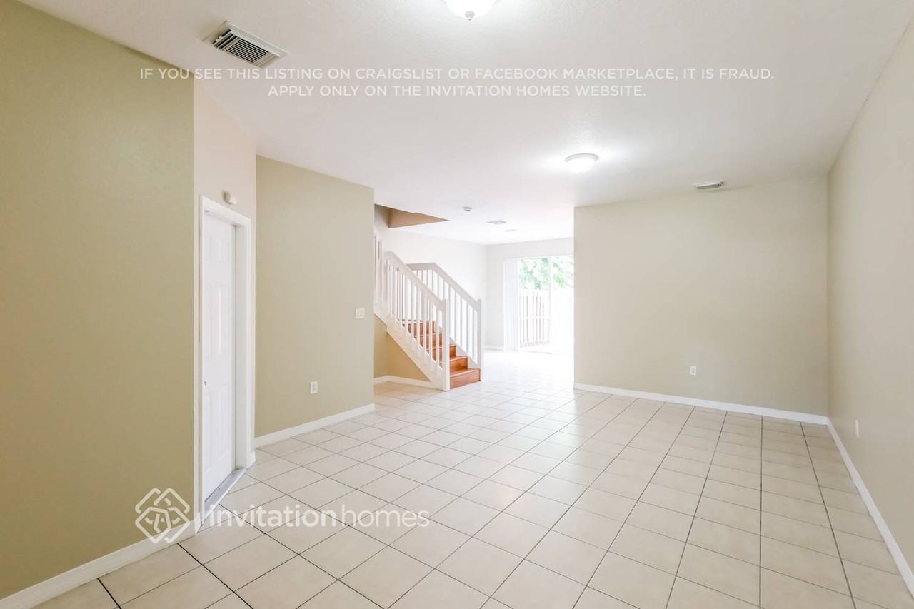 12513 Southwest 124th Court - Photo 6 of 18