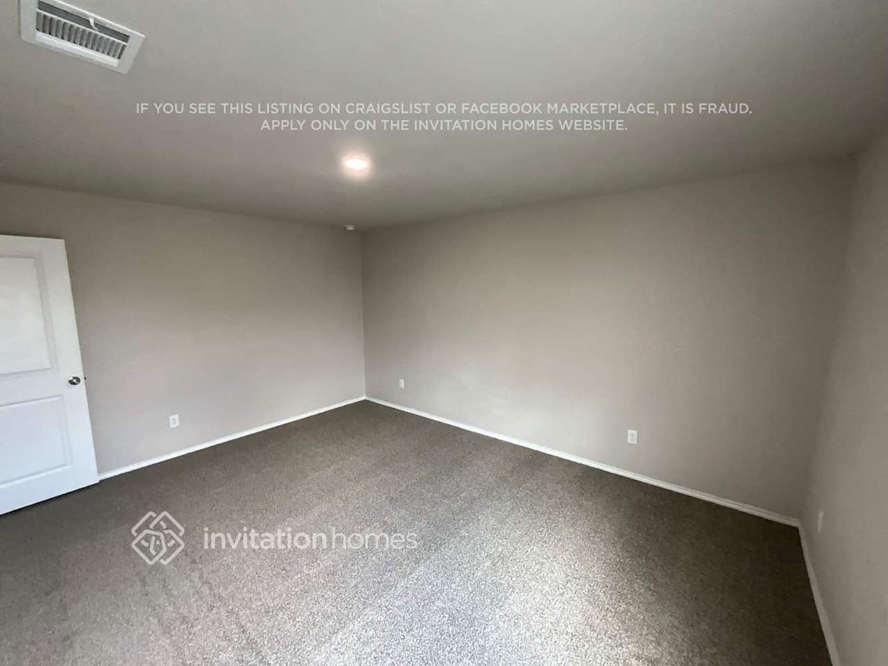 3234 Carducci Dr - Photo 4 of 11