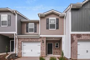 825 Holiday Park Ln - Photo 1 of 1
