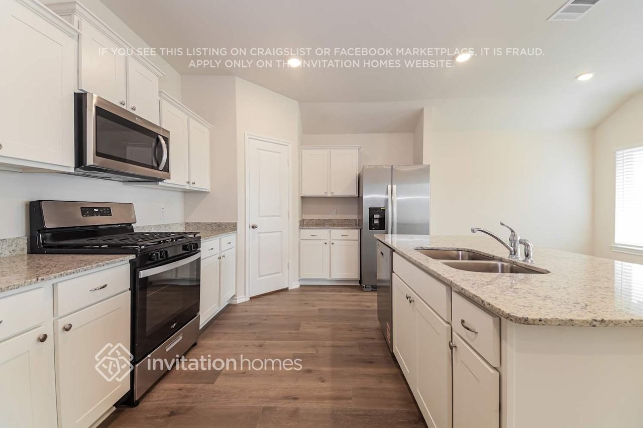 4009 Malachite Dr - Photo 7 of 16