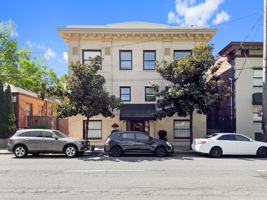 featured image of 2056 Northwest Glisan Street