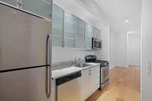 featured image of Wall St #7H