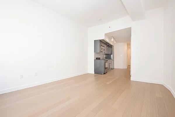 Exchange Pl #1303 - Photo 4 of 20