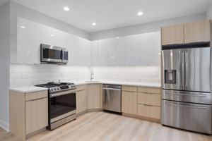 featured image of 1310 West Birchwood Avenue