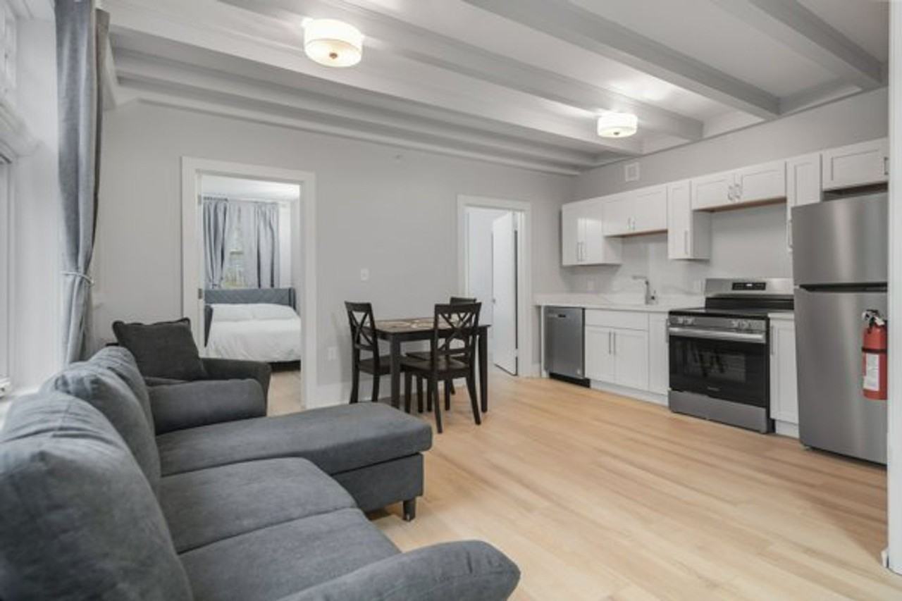 Gorgeous Apartments - Photo 6 of 50