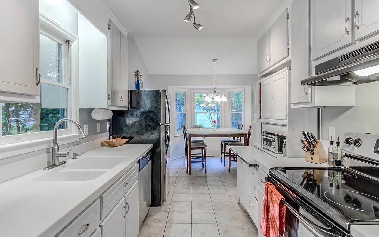 2724 Quail Point Dr - Photo 4 of 11