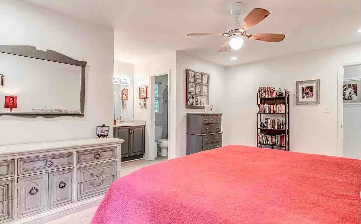 2724 Quail Point Dr - Photo 6 of 11