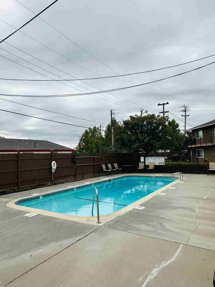 TownView Commons - Photo 7 of 24