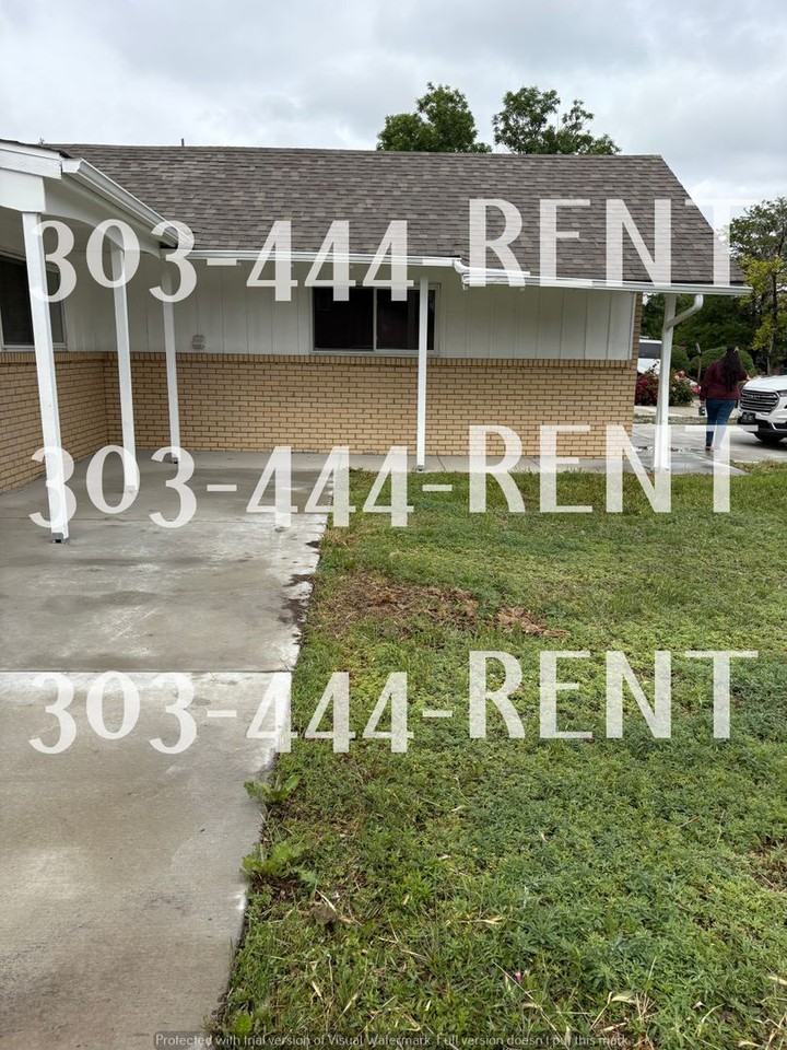 8220 E 104th Way - Photo 2 of 25