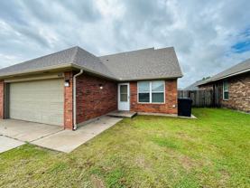 9606 Sw 17th St - Photo 1 of 1