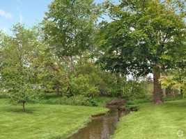 featured image of 1147 W Grand River Ave