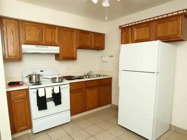 1147 West Grand River Avenue - Photo 2 of 12