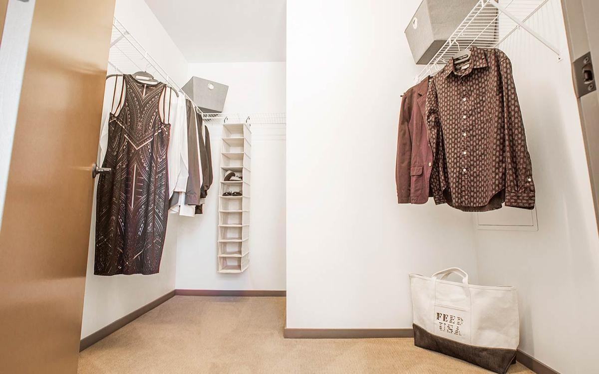 1161 Nw Overton St - Photo 5 of 50