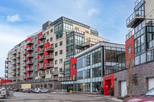 featured image of 804, 5151 Windermere Boulevard SW #1