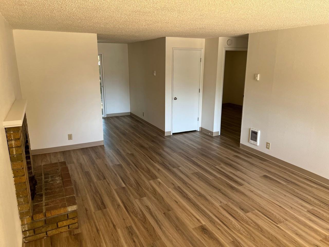 430 S 51st Pl - Photo 2 of 15