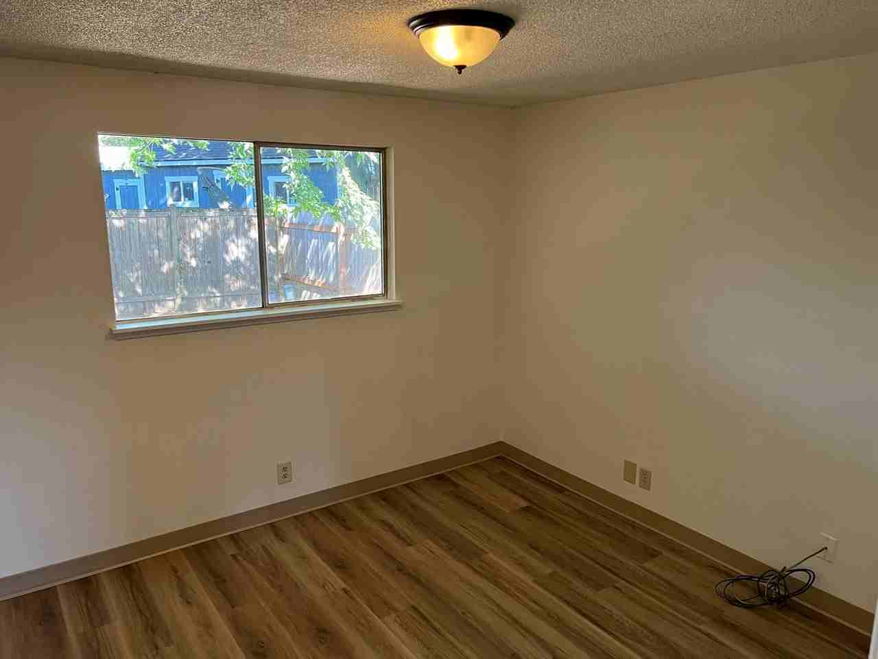 430 S 51st Pl - Photo 7 of 15