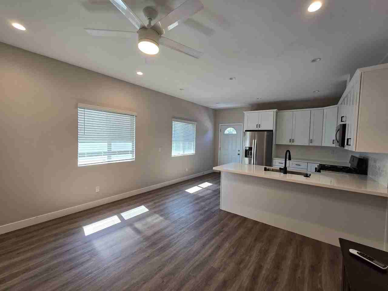 5474 Dorothy Dr - Photo 5 of 17
