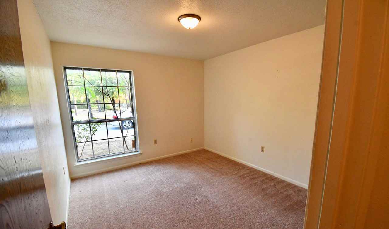 251 County Road 4756 - Photo 6 of 11