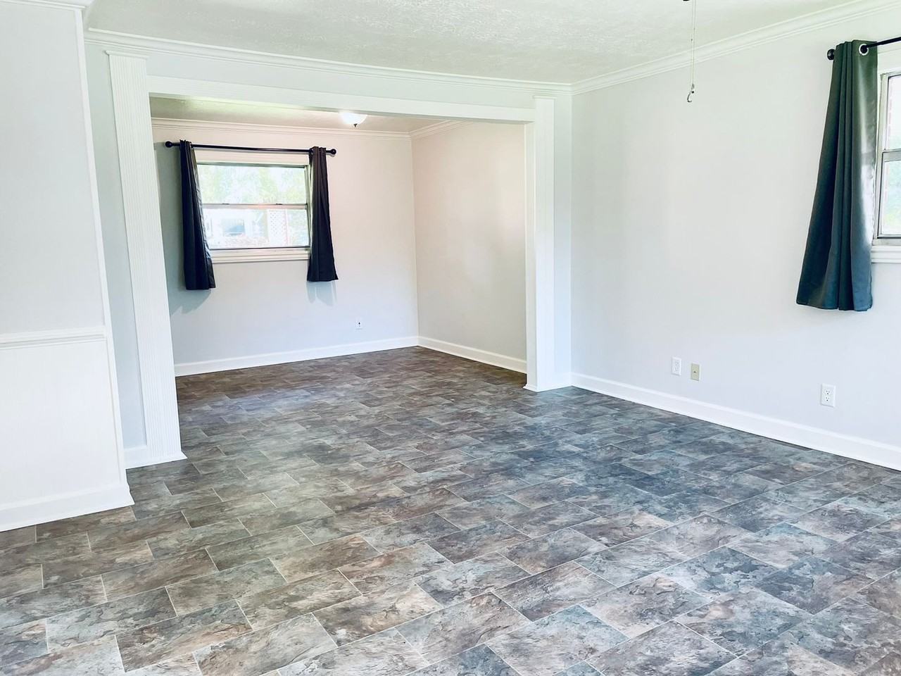 109 Birch Drive - Photo 2 of 11