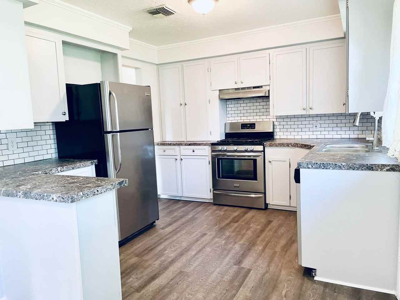 109 Birch Drive - Photo 4 of 11