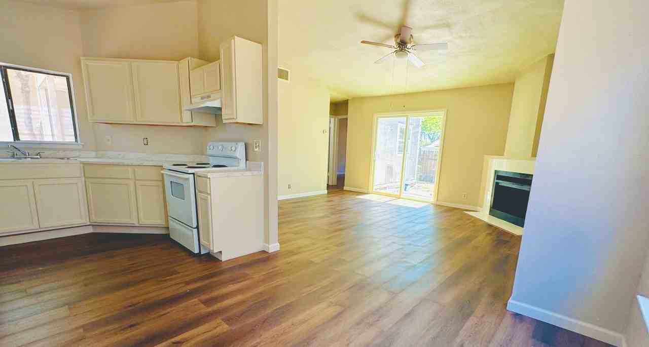 6014 Hidden Sunrise Dr - Photo 6 of 7