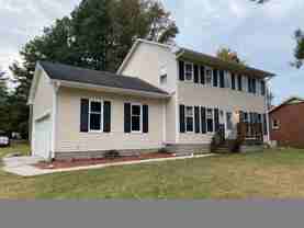 416 Circle Dr - Photo 1 of 1