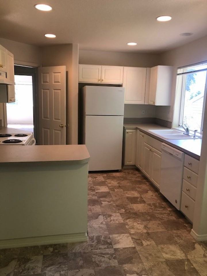 13050 Sw Creekshire Dr - Photo 3 of 20