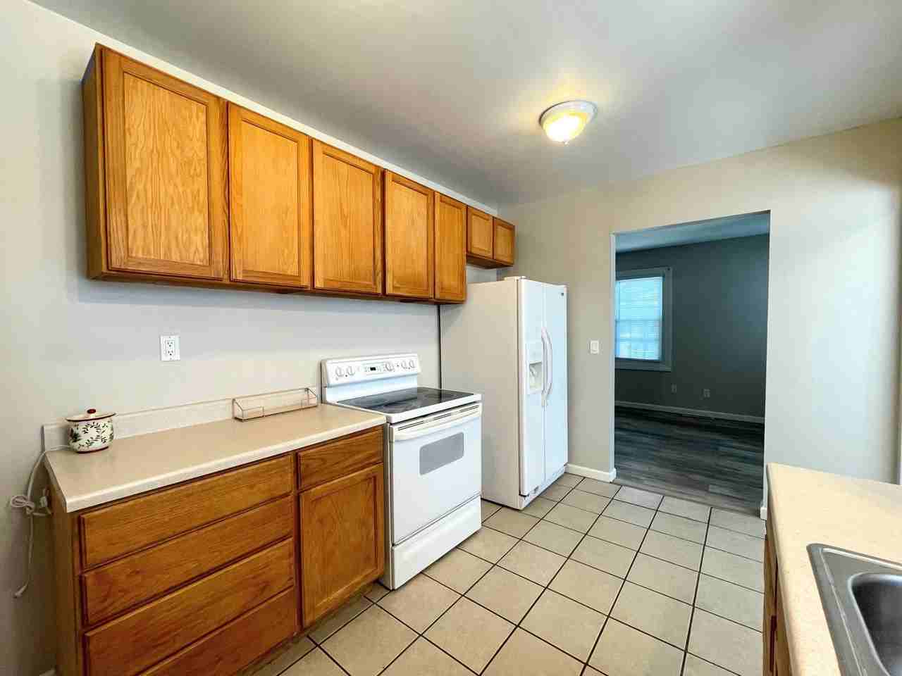 2625 N Adams St - Photo 5 of 20