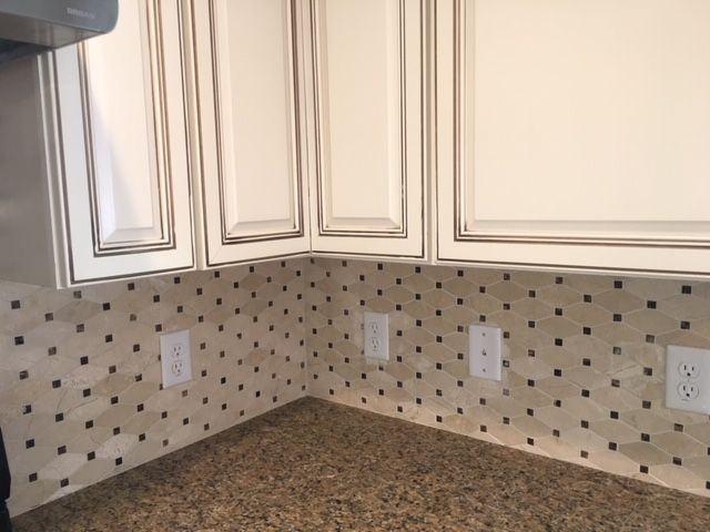 2817 Beechwood Dr - Photo 5 of 21