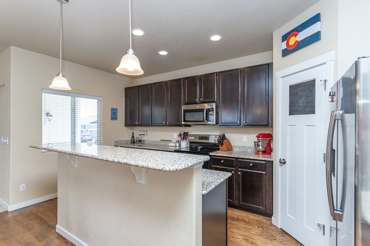 7676 Kiana Dr - Photo 4 of 36