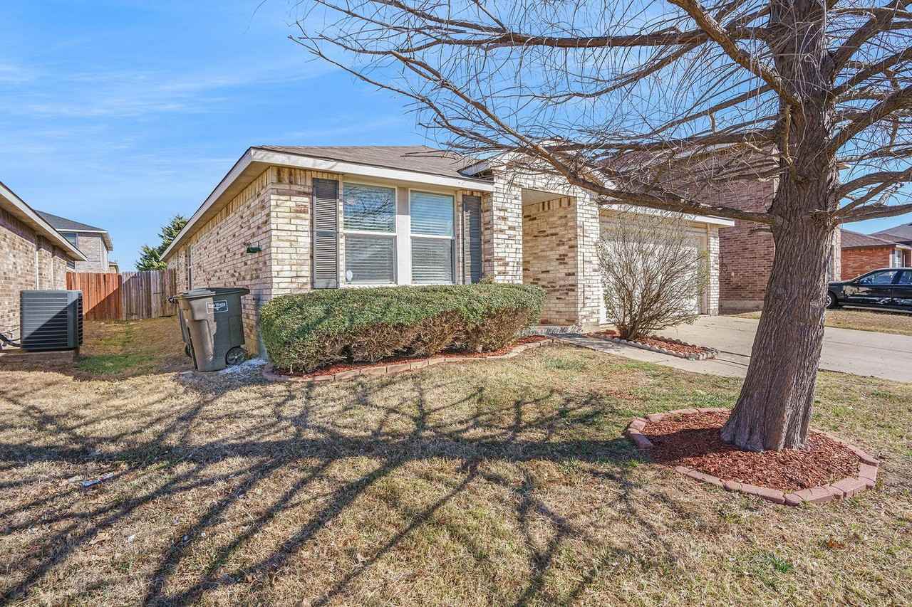 4024 German Pointer Way - Photo 2 of 23