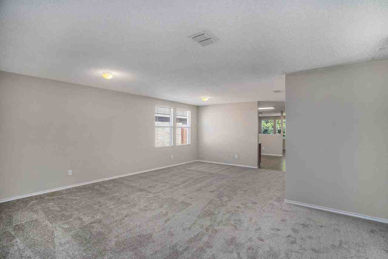 4024 German Pointer Way - Photo 4 of 23