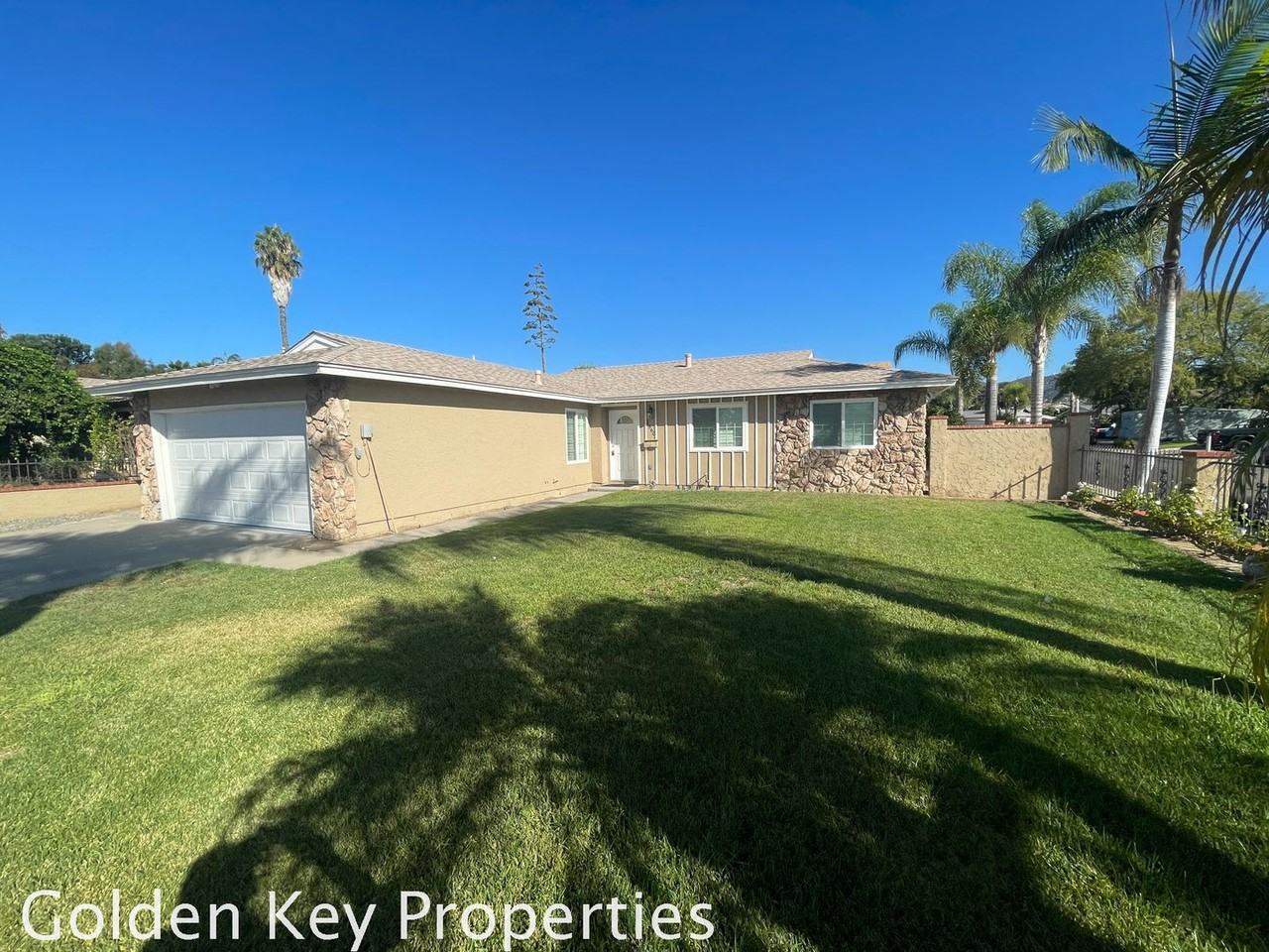 1560 Indian Summer Rd