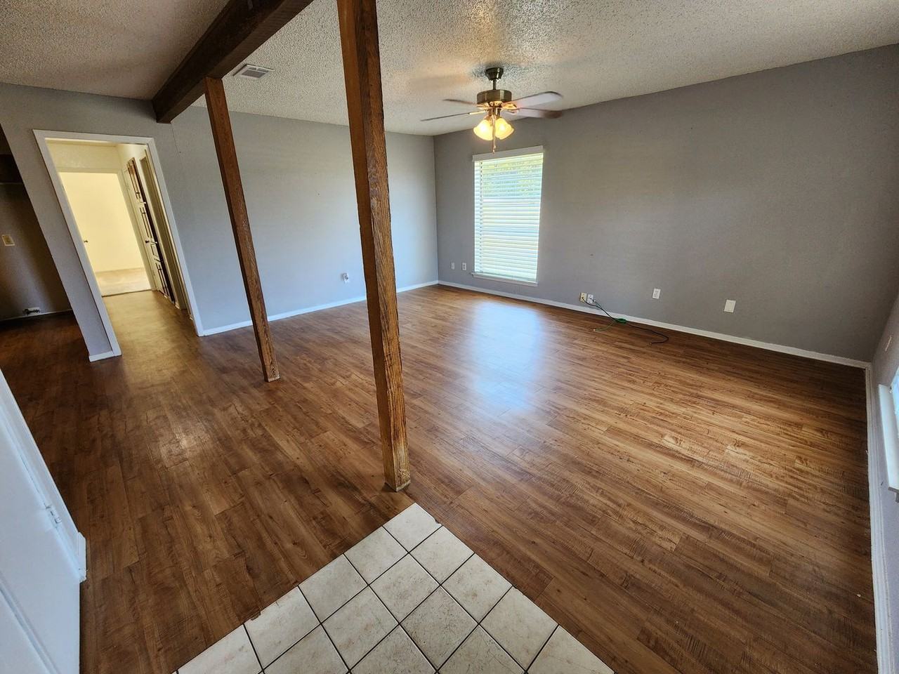 500 Concord Dr - Photo 3 of 19