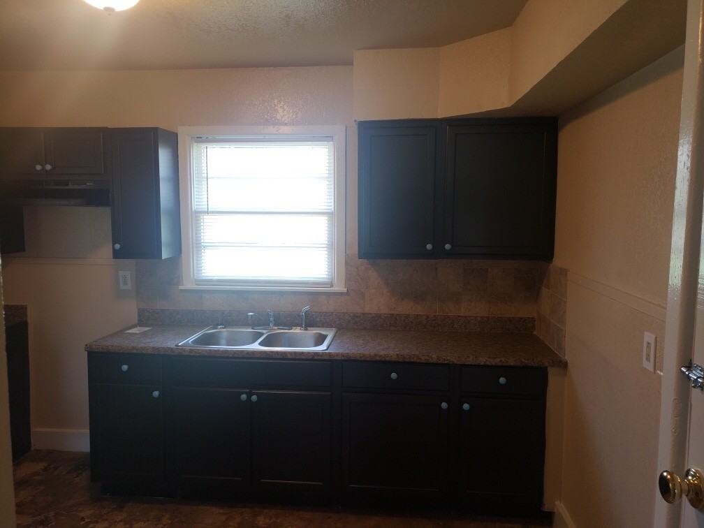 4009 Miller Ave - Photo 4 of 4