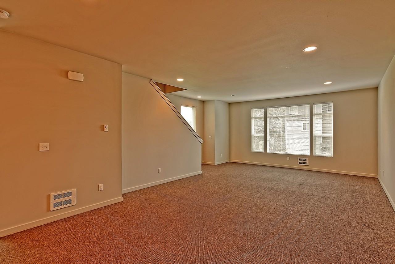 1413 105th Place Southeast - Photo 6 of 16