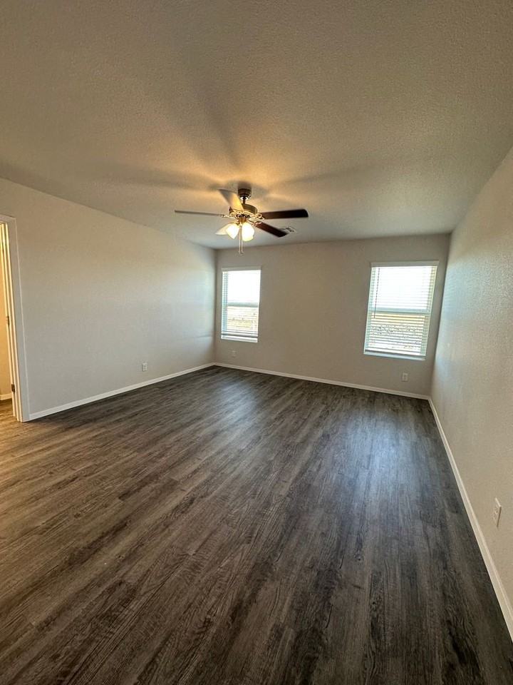 29415 E 79th St S - Photo 7 of 19