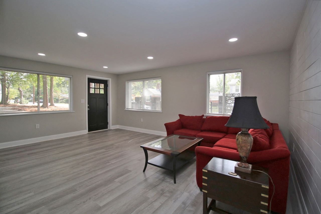 1205 Butler St - Photo 6 of 25