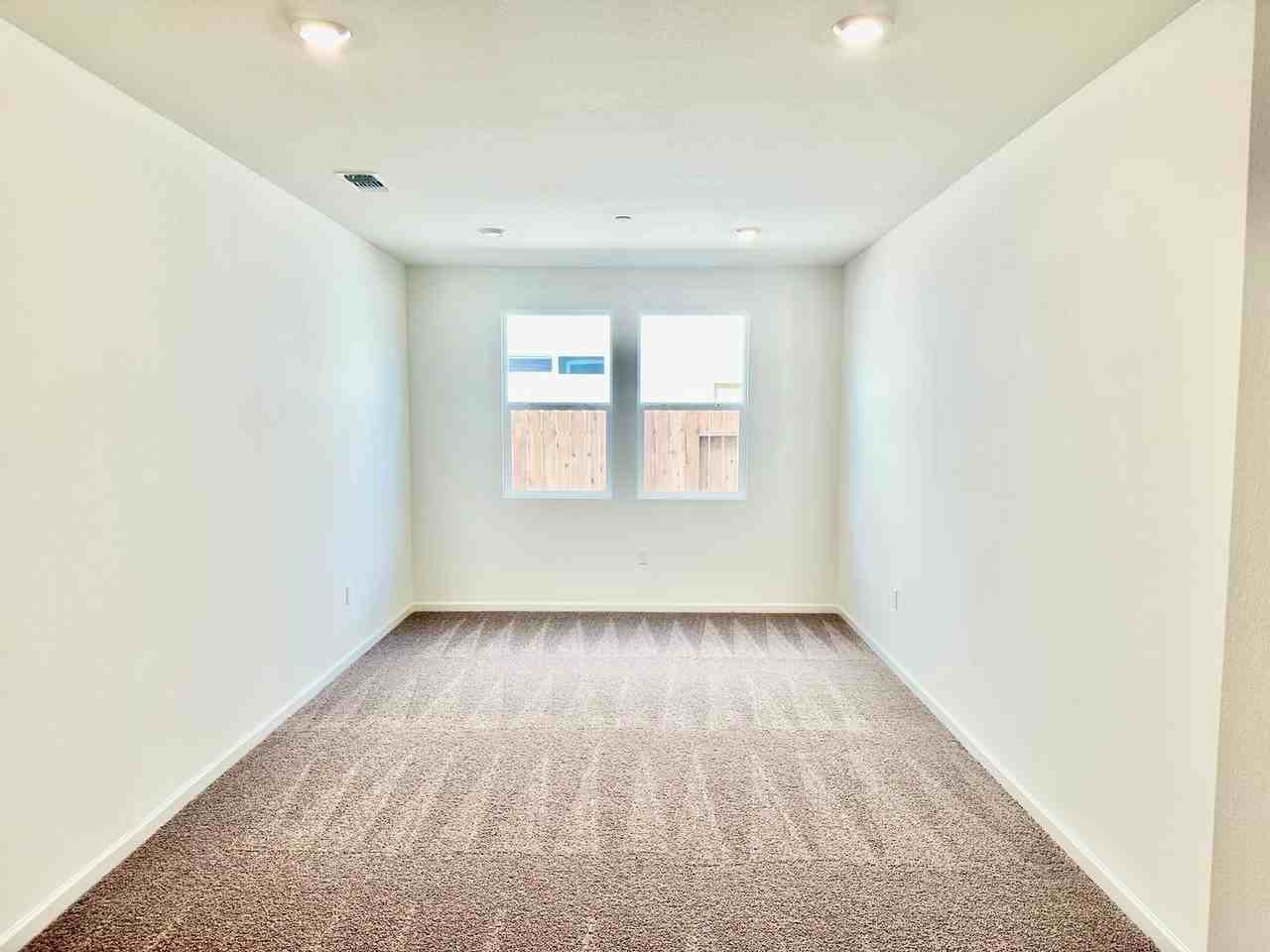 3552 San Marino Avenue - Photo 4 of 23