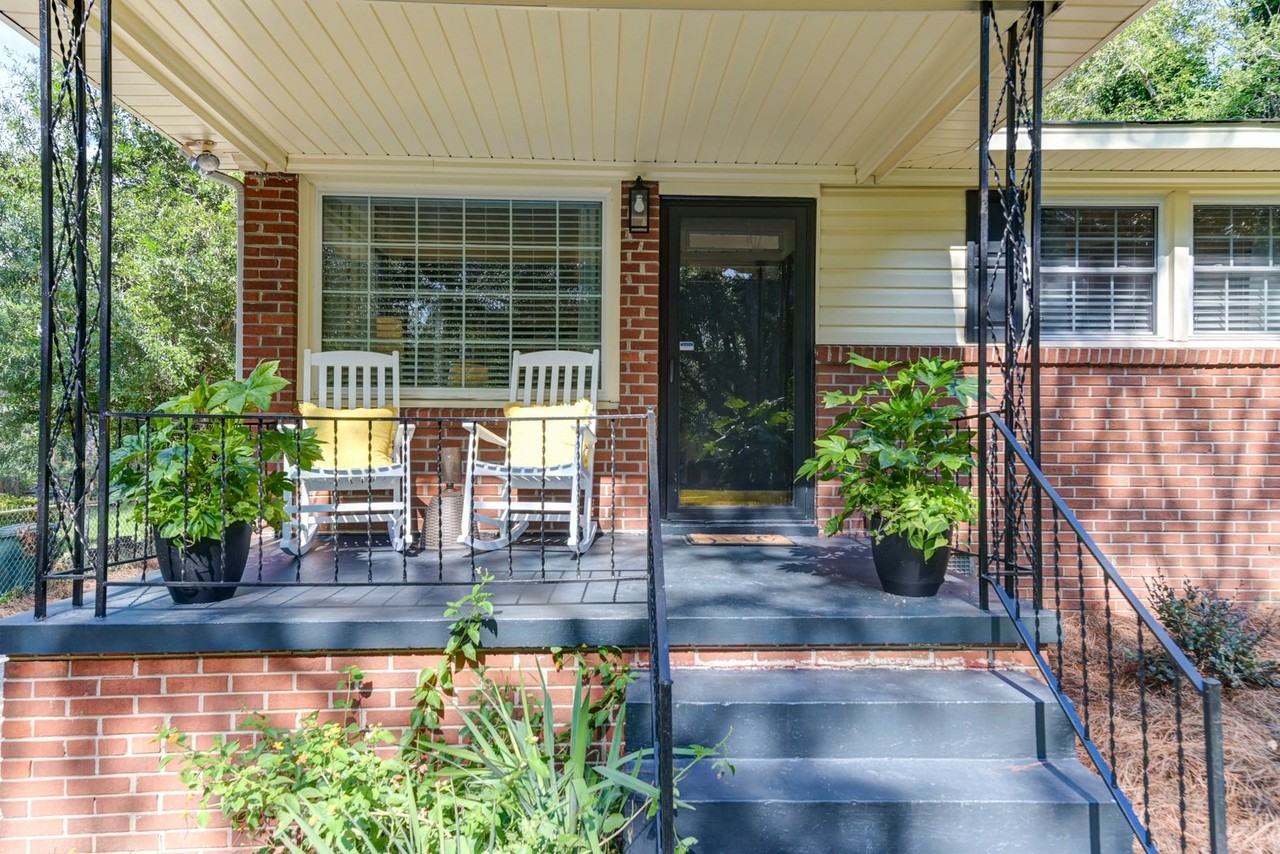 919 Huntington Ave - Photo 4 of 42