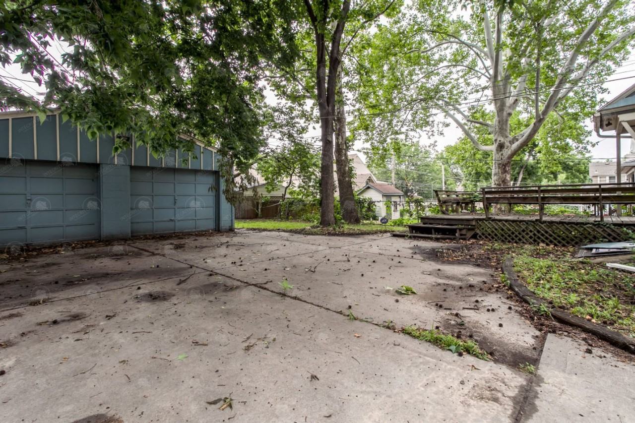 4116 Terrace St - Photo 2 of 24