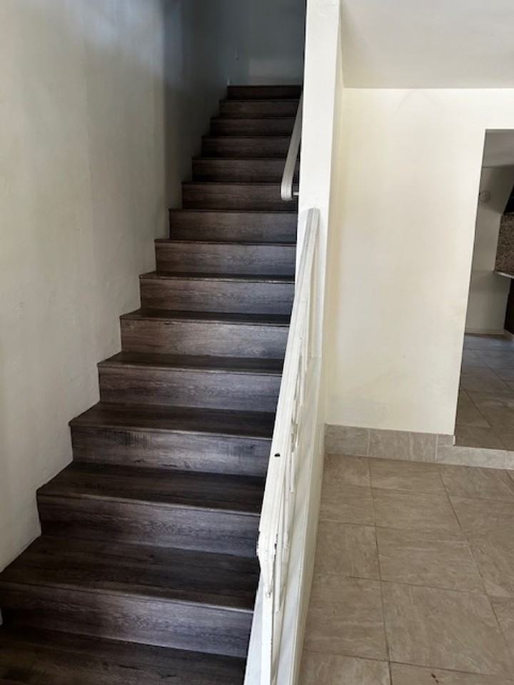 600 Lansing Dr #16 - Photo 6 of 16