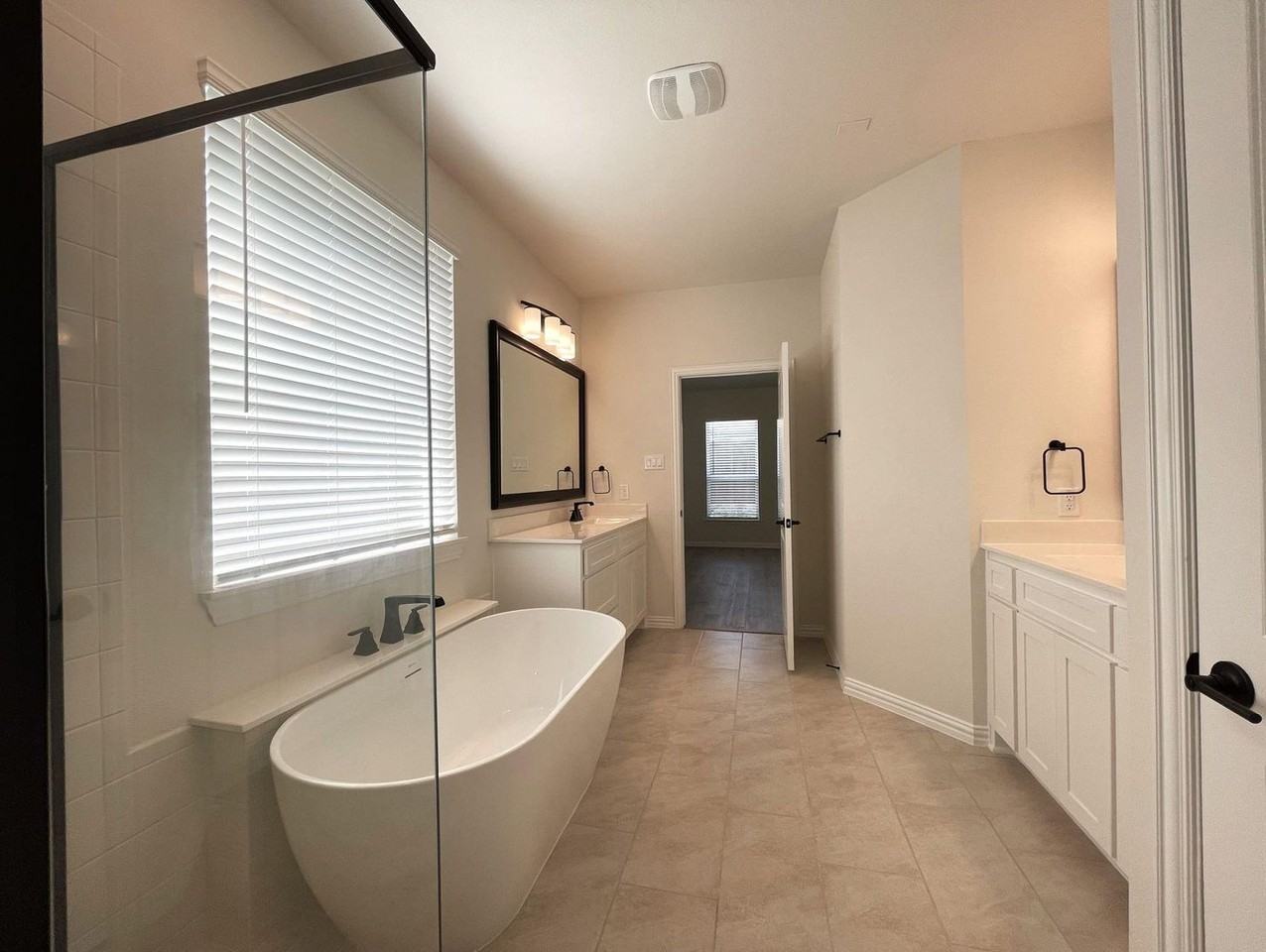 6270 Shasta Creek Road - Photo 4 of 25