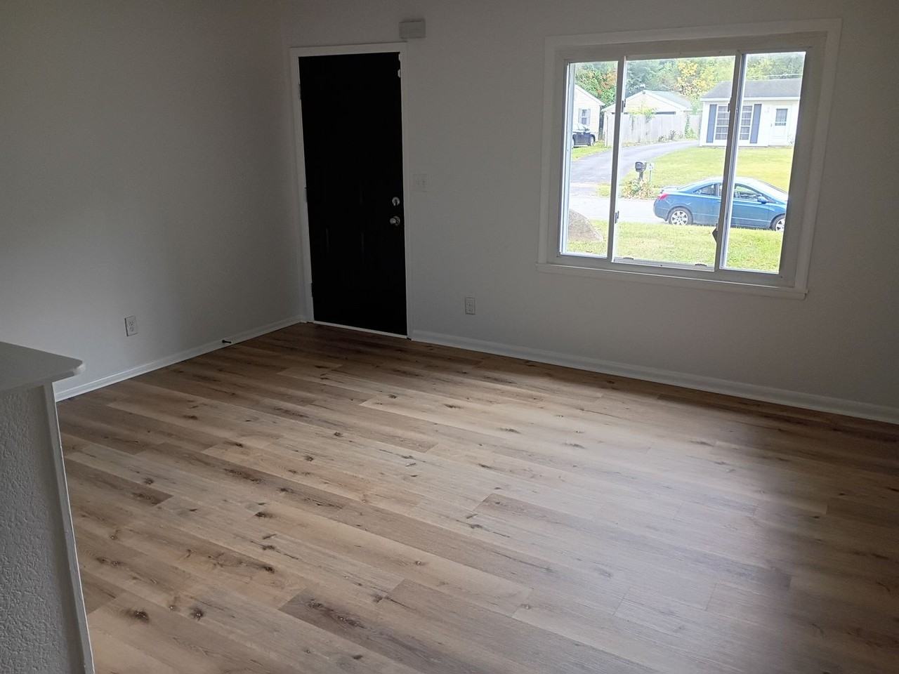 5114 Kickapoo Dr - Photo 5 of 16