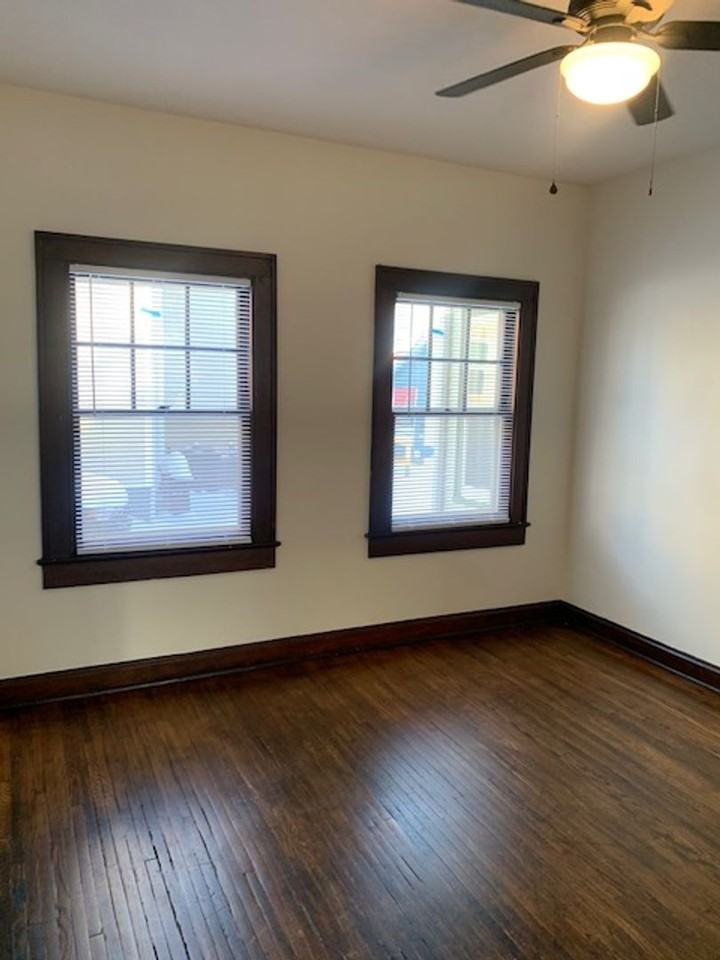 416 N Harold St - Photo 4 of 32