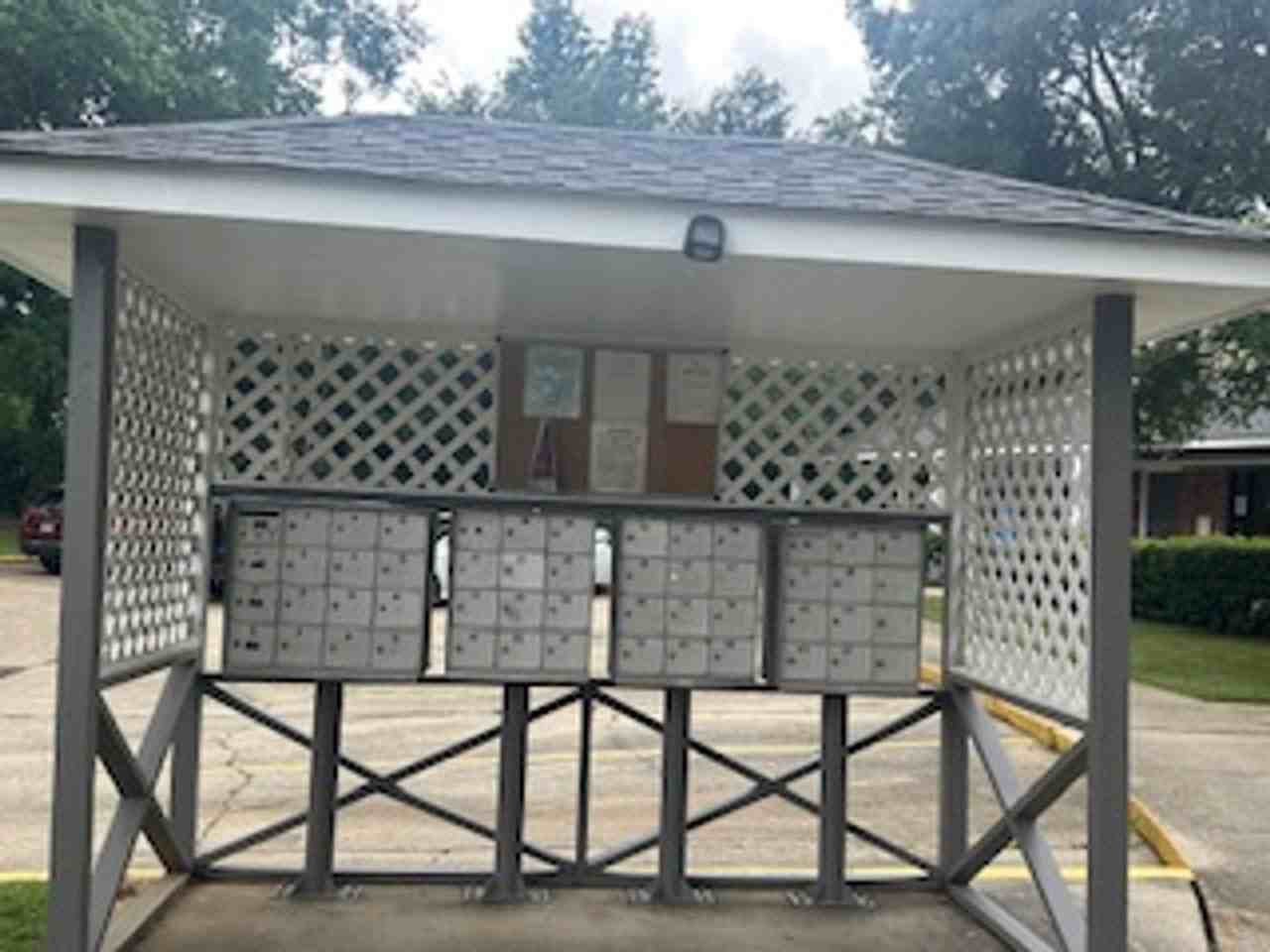 River Hills Apartment Homes - Photo 3 of 6