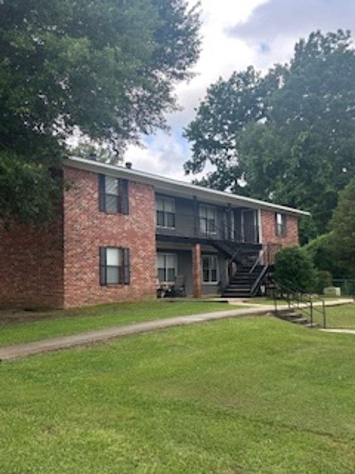 River Hills Apartment Homes - Photo 4 of 12