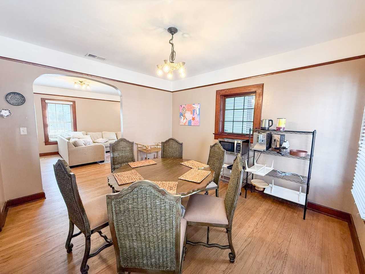 1012 Sw 1st Ave - Photo 5 of 26